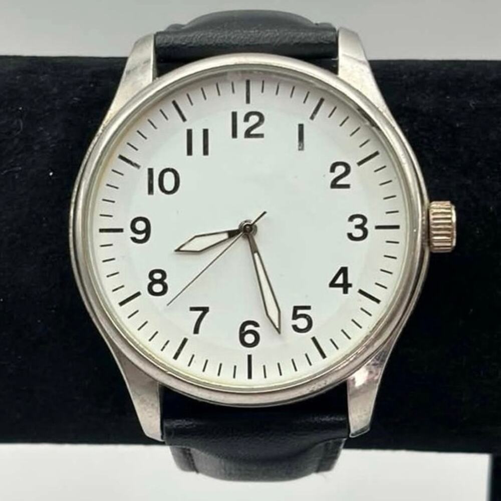Silver & Black Classic Men’s Watch